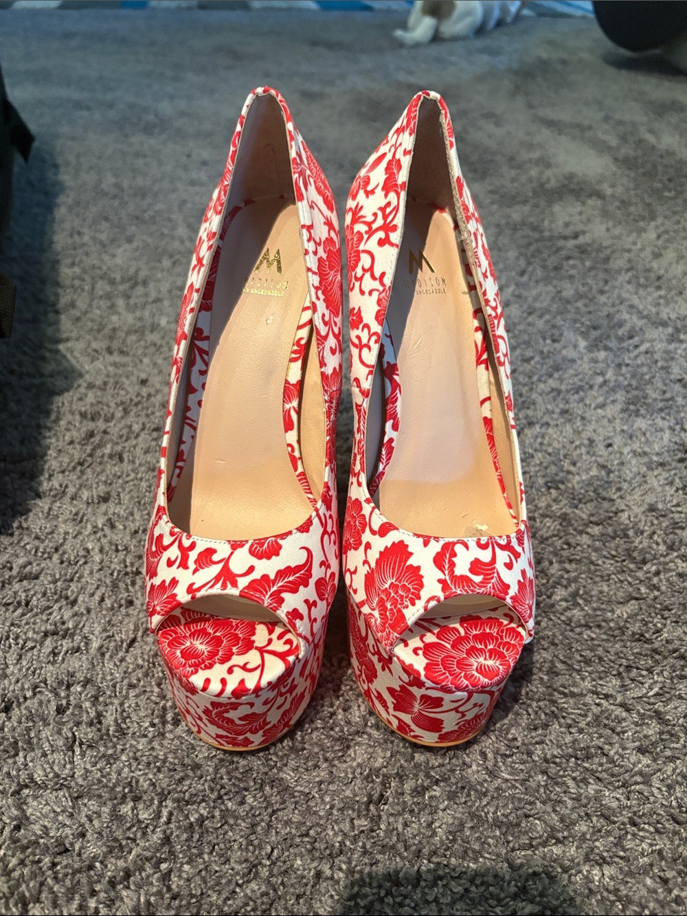 Madison Red and White Floral Peep-Toe Platform Pumps